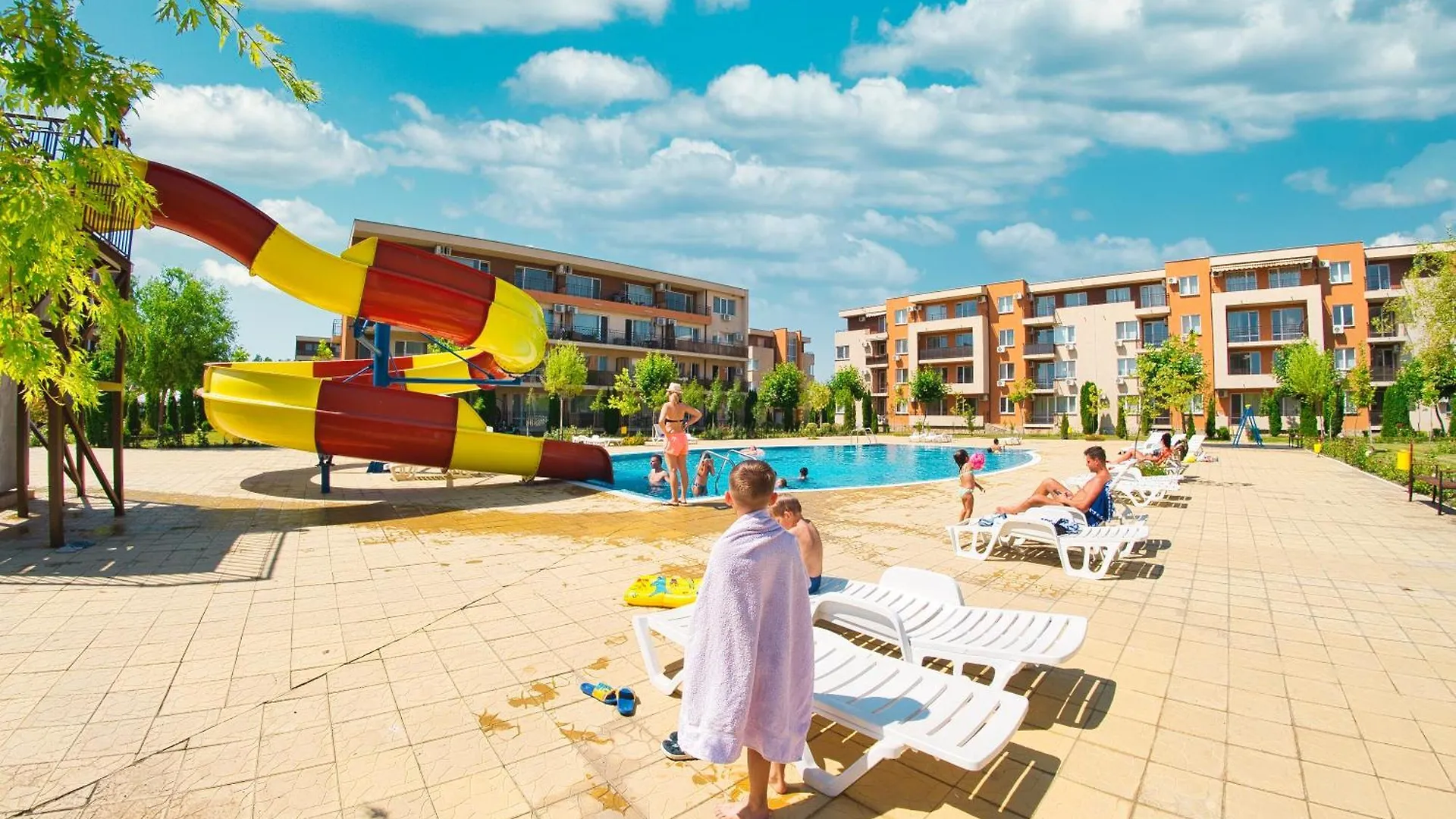 Holiday Garden Resort Sunny Beach